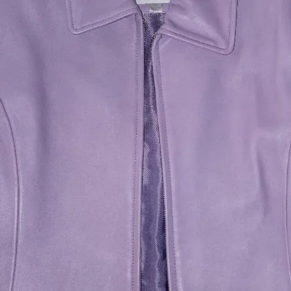 NEVER WORN - VINTAGE LIZ CLAIBORNE LAVENDER LEATHER JACKET - SIZE MEDIUM - Picture 5 of 11